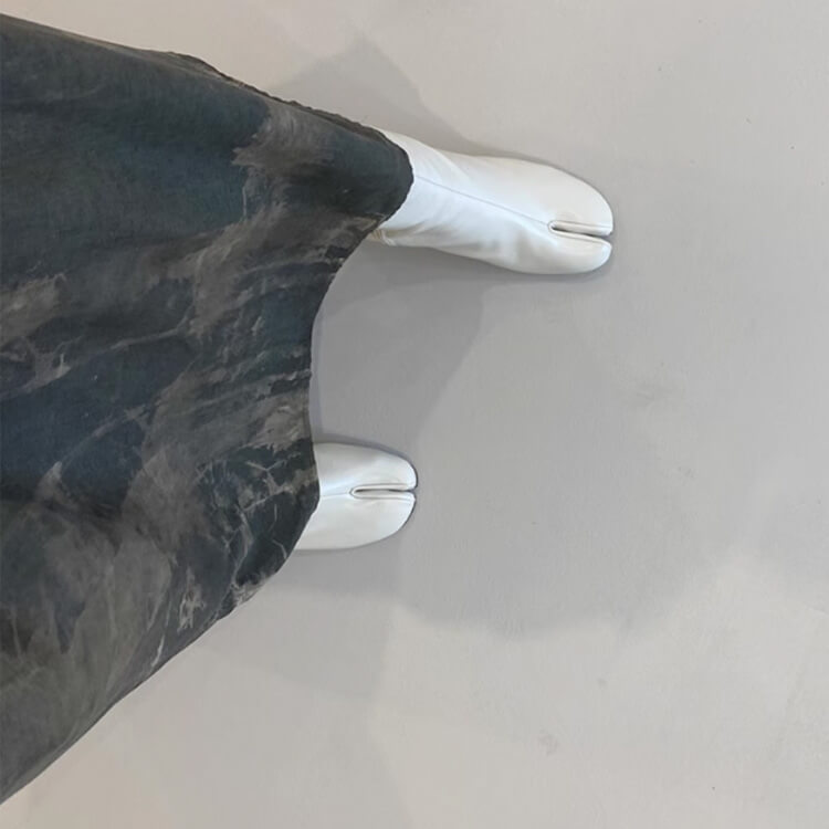 インクアート柄 サイドカット ノースリーブ ロングワンピース