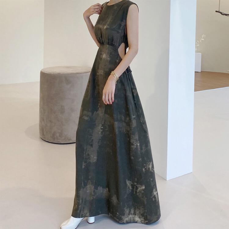 インクアート柄 サイドカット ノースリーブ ロングワンピース