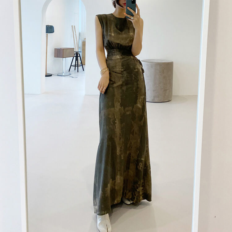 インクアート柄 サイドカット ノースリーブ ロングワンピース