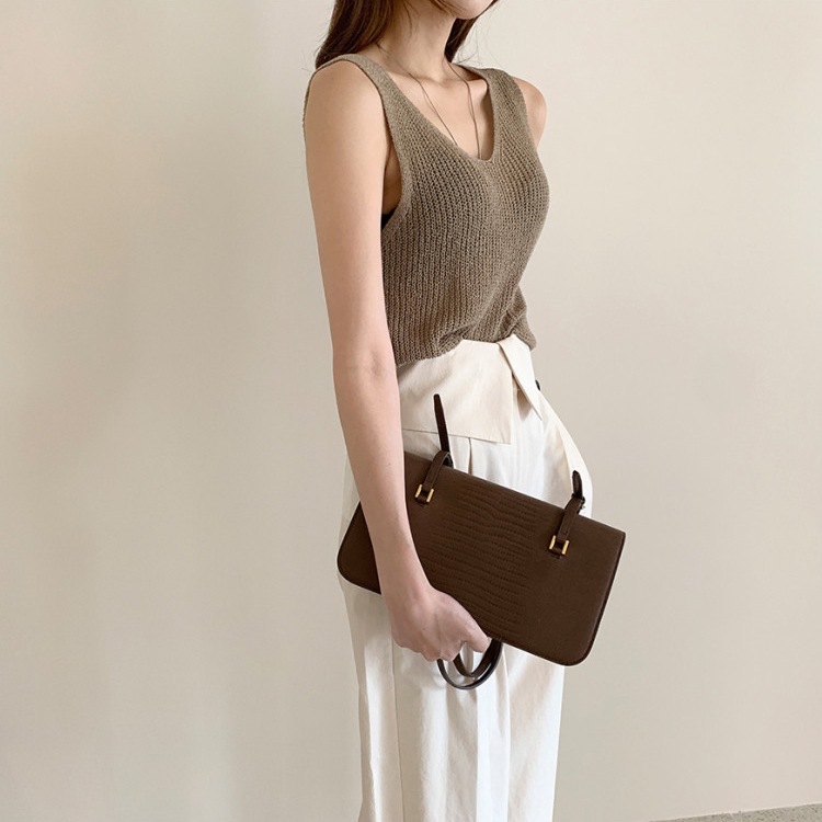 両Ｖネック バックシャン ニット タンクトップ