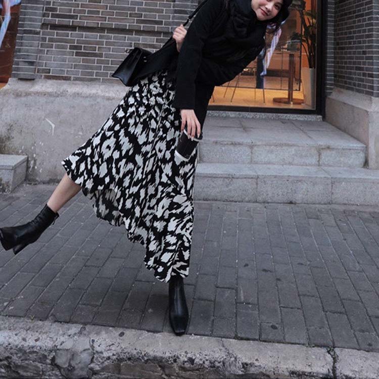 アシンメトリー ギャザー ミモレ丈スカート