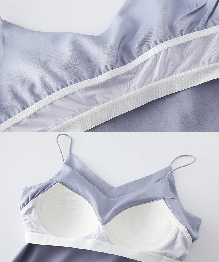 カップ付き スクエアネック サテン キャミソール

