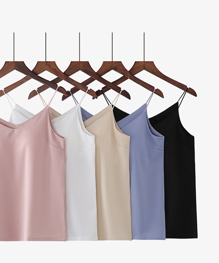 カップ付き スクエアネック サテン キャミソール

