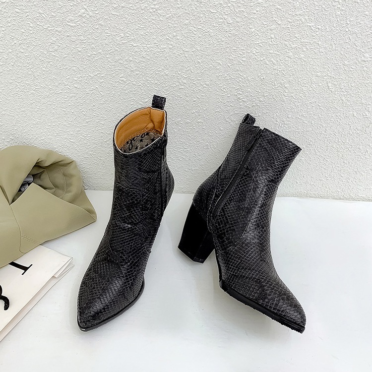 バイカラーヒール パイソン柄 ショートブーツ