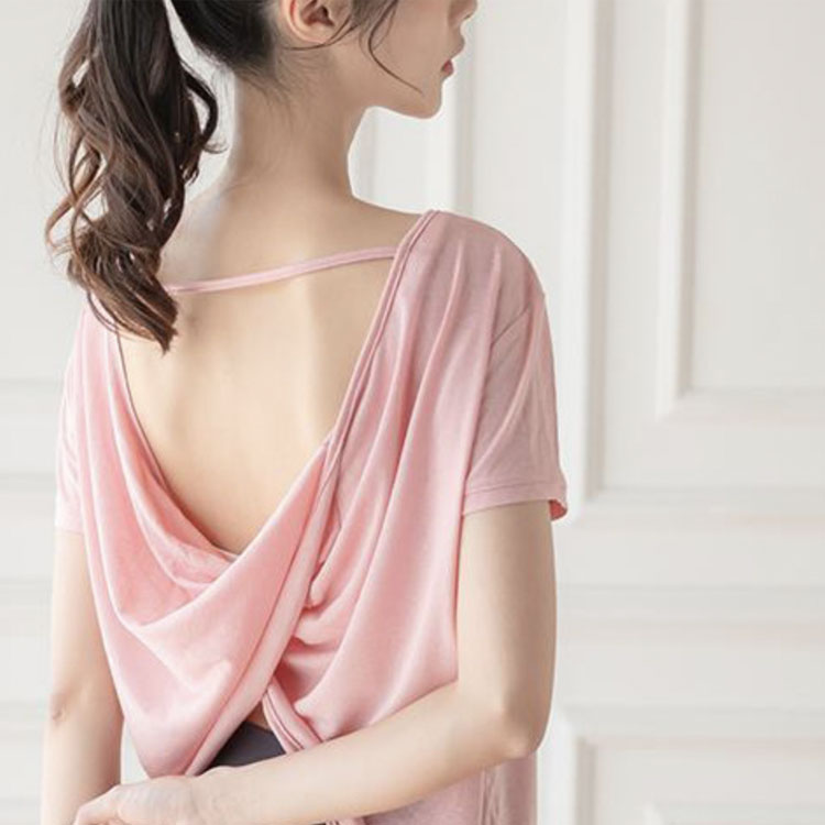 背中見せ バッククロス 半袖Tシャツ ヨガウェア