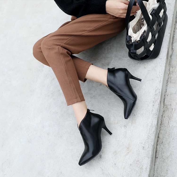 Vカット 切り替え ショートブーツ ブーティー