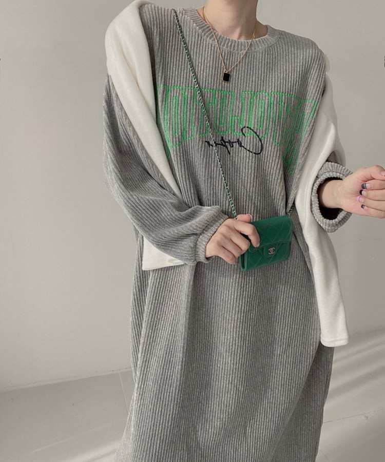 ぽわん袖 ゆったり コーデュロイ ロングワンピース

