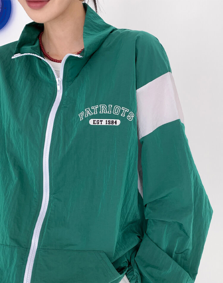 バックロゴ オーバーサイズ スタジャン アウター ゴルフウェア 