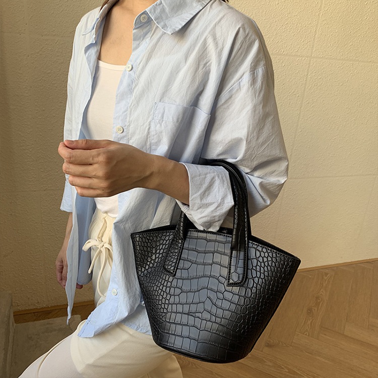 レトロ クロコダイル柄 バケツバッグ