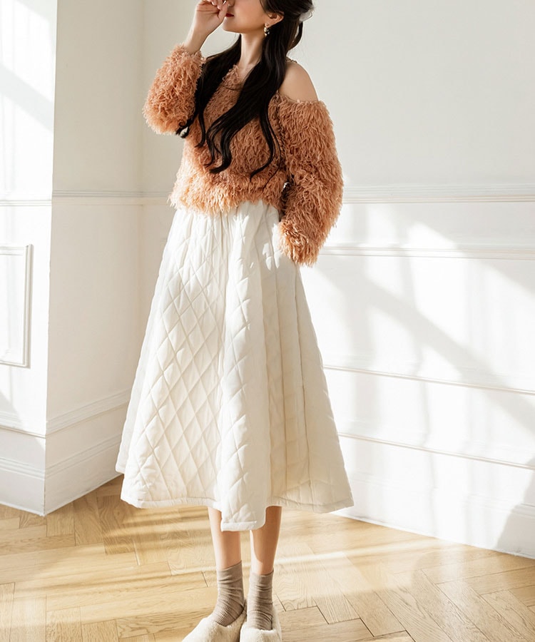 Aライン 中綿入り キルティング ミモレ丈 オーバースカート

