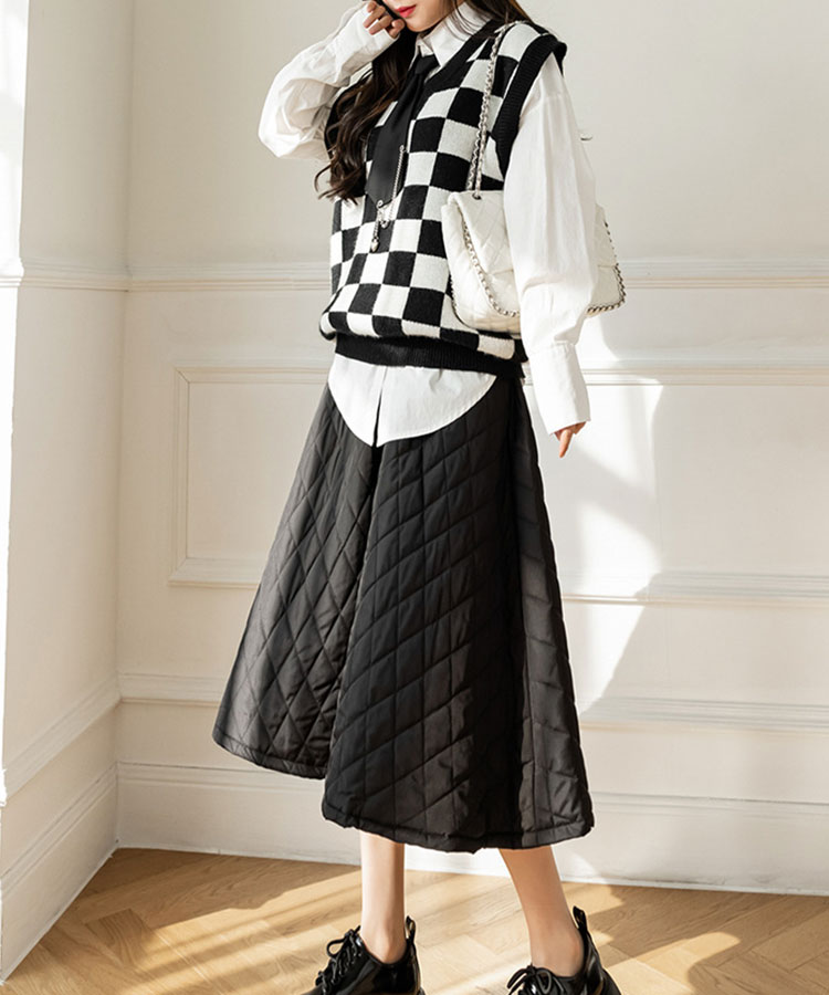 Aライン 中綿入り キルティング ミモレ丈 オーバースカート


