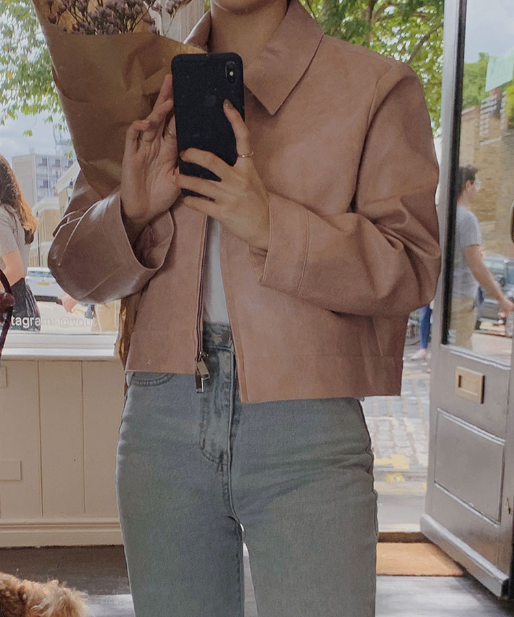 ショート丈 ダブルファスナー フェイクレザー ジャケット

