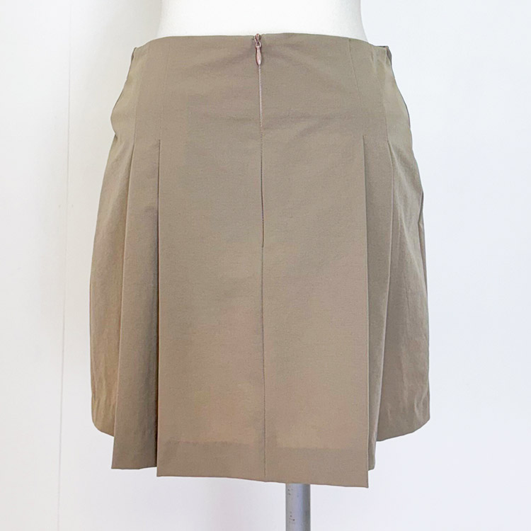 ウエストリボン フロントタック ショート丈 ゴルフスカート

