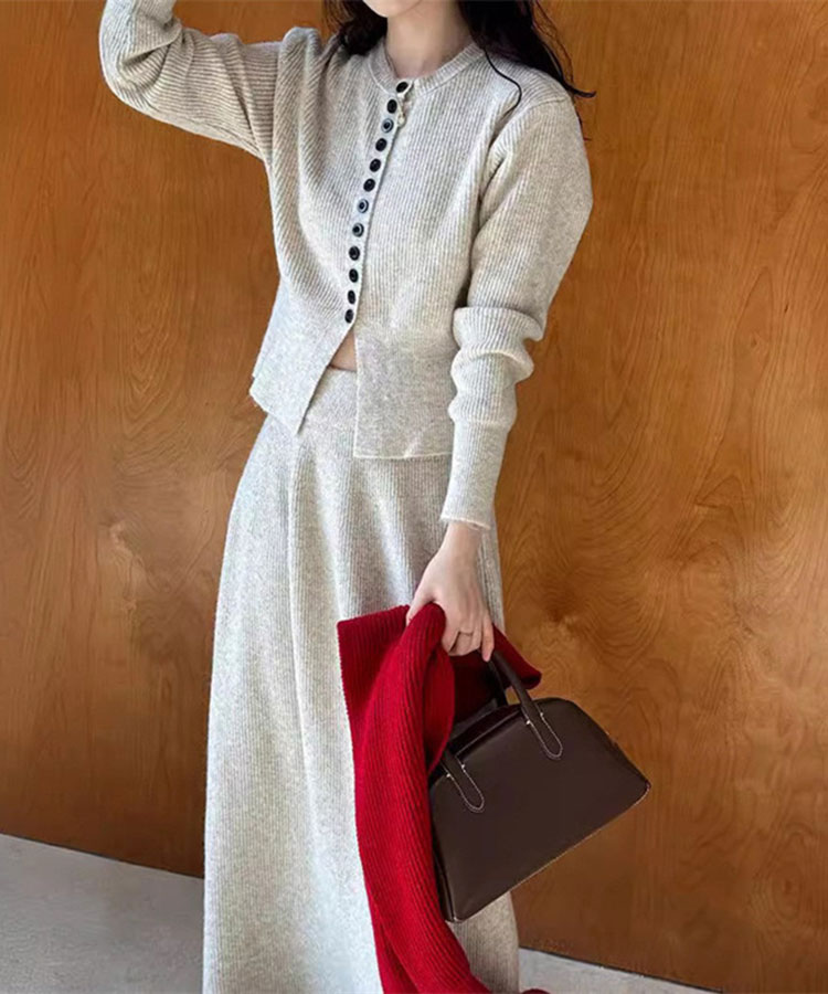 長袖 ニットカーディガン ロングスカート ニットアップ


