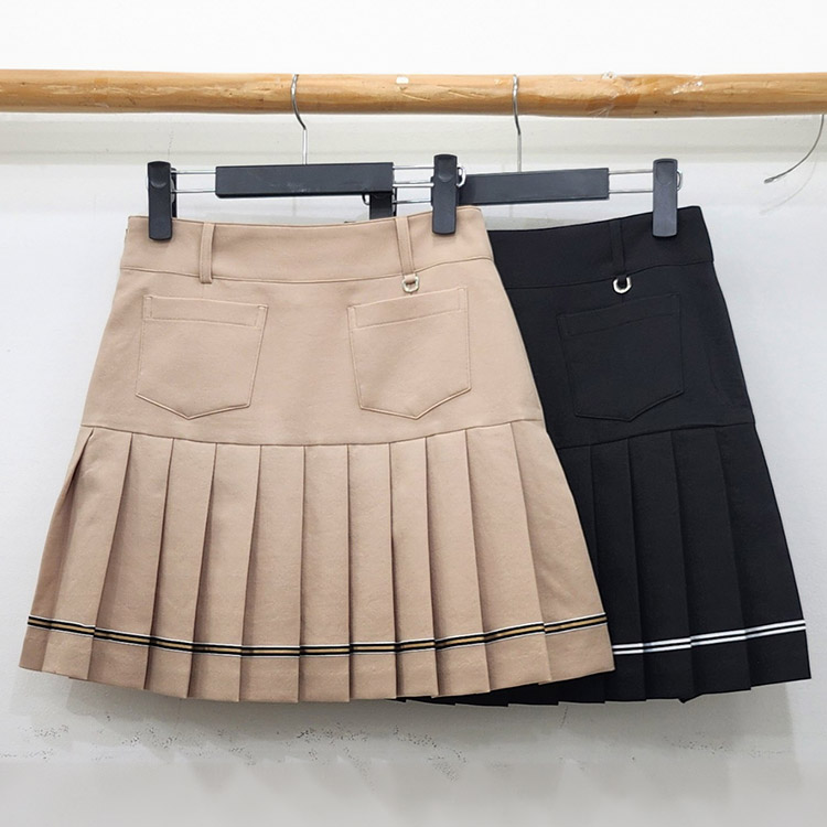 韓国ゴルフウェア アシンメトリー ショート丈 スカート

