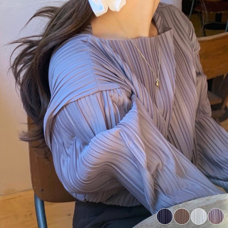 くすみカラー スラッシュドネック プリーツブラウス