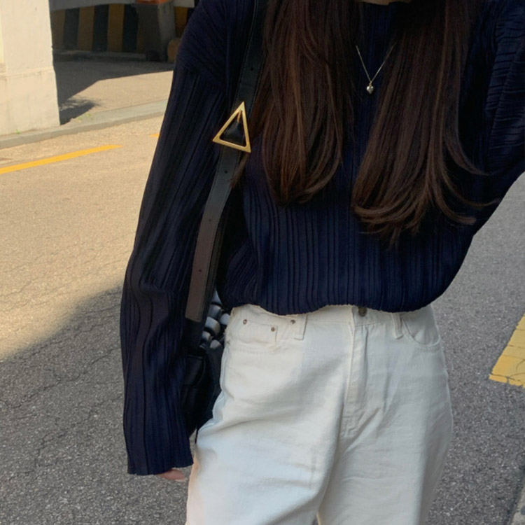 くすみカラー スラッシュドネック プリーツブラウス