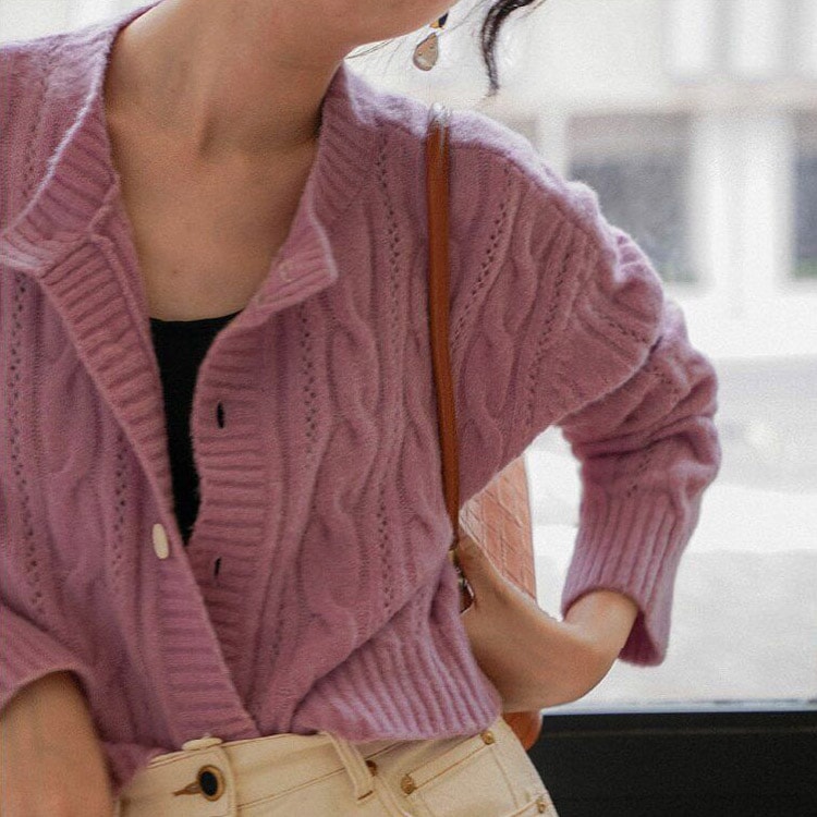 ふんわりレトロ ケーブル編み  ニットカーディガン