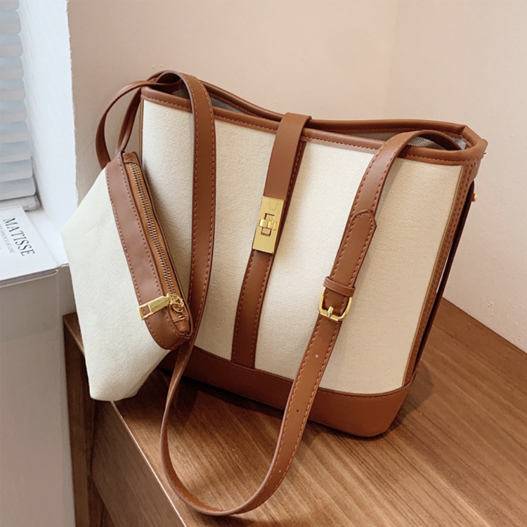 ポーチ付き 2WAY キャンパス レザー ショルダーバッグ