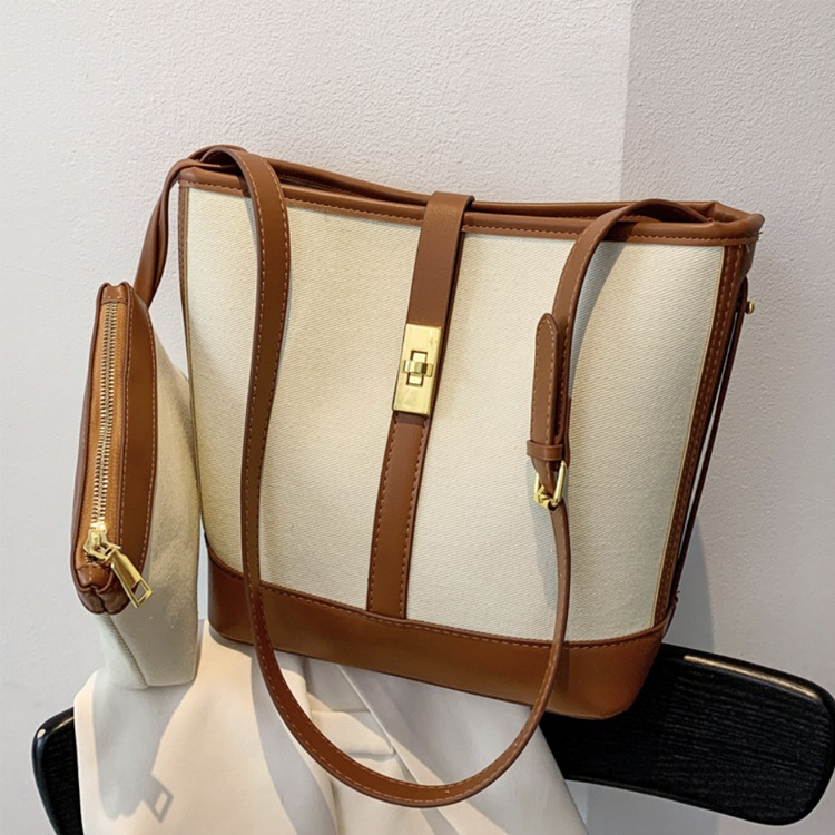 ポーチ付き 2WAY キャンパス レザー ショルダーバッグ