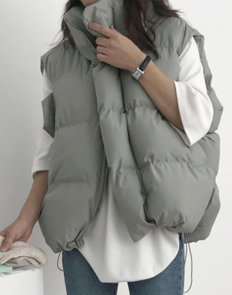 ふんわり中綿 ハイネック ボリューム ベスト