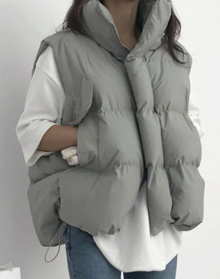 ふんわり中綿 ハイネック ボリューム ベスト