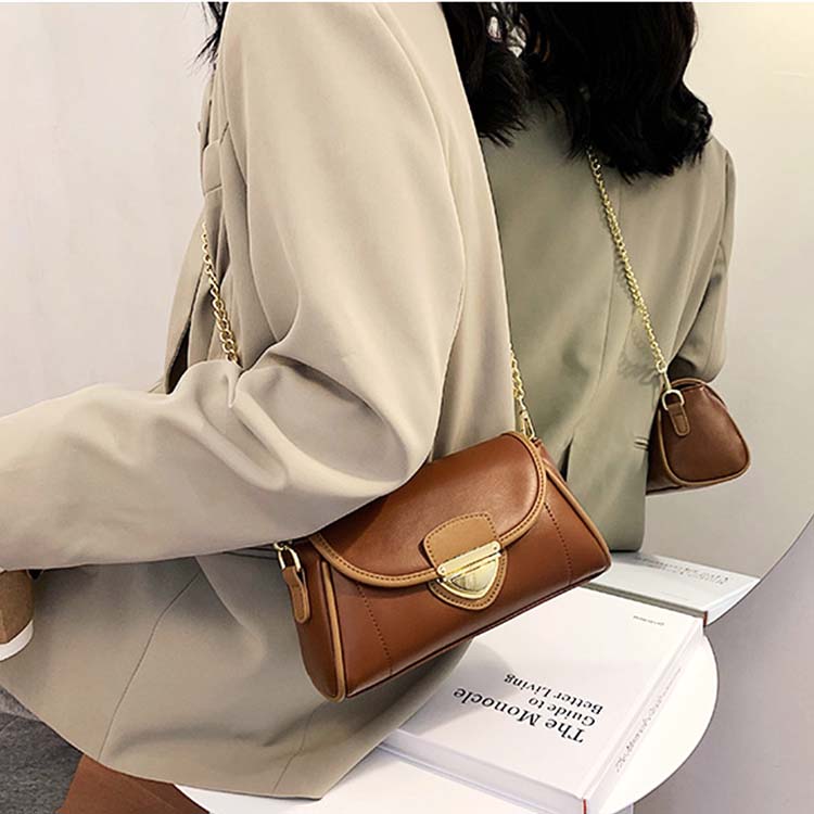 コロッとかわいい バイカラー 斜め掛け ミニポシェット