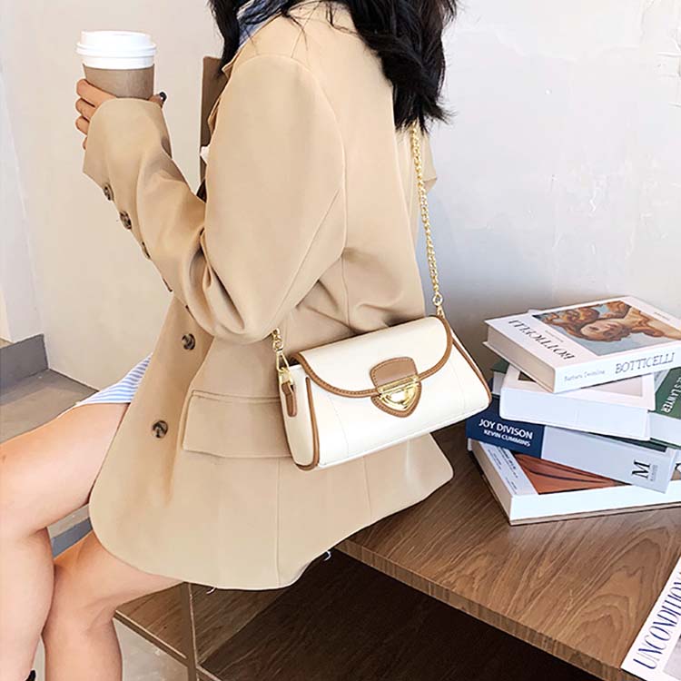 コロッとかわいい バイカラー 斜め掛け ミニポシェット