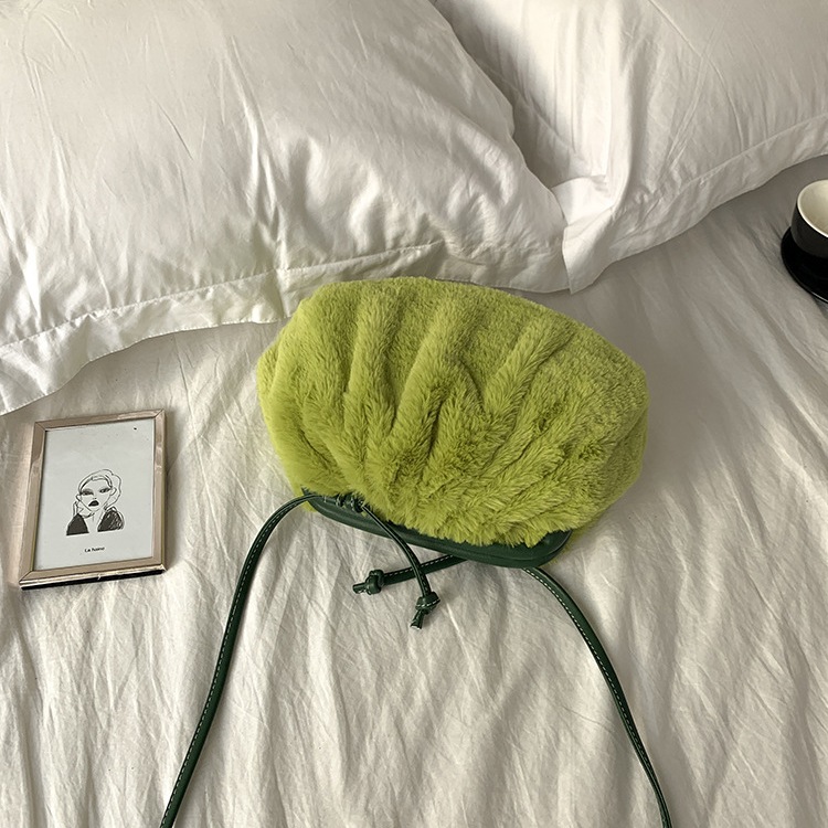 ふわもこ ショルダーバッグ