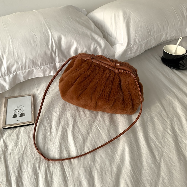 ふわもこ ショルダーバッグ