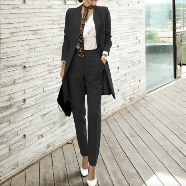 Vネックノーカラー セミロング丈 パンツスーツ