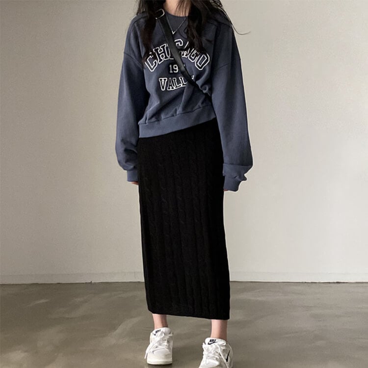 タイトフィット ケーブルニット ロングスカート