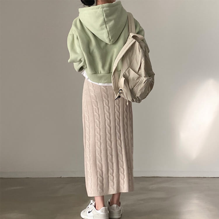 タイトフィット ケーブルニット ロングスカート