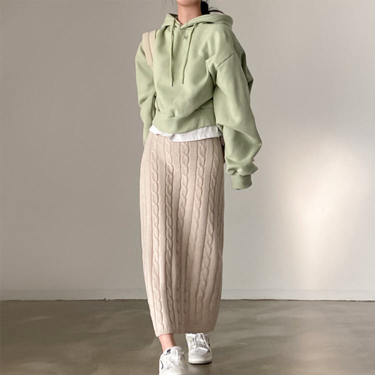 タイトフィット ケーブルニット ロングスカート