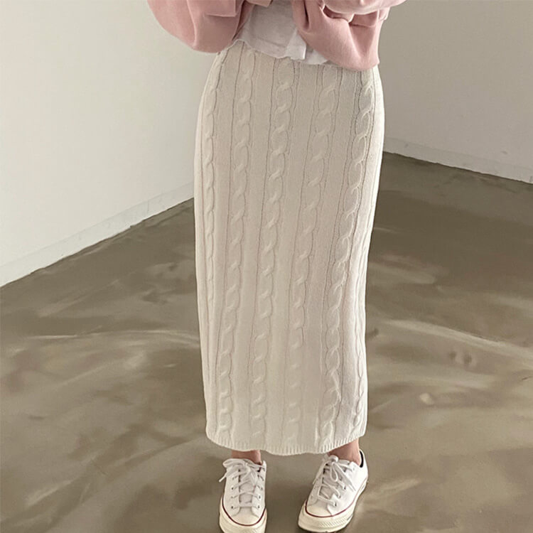 タイトフィット ケーブルニット ロングスカート