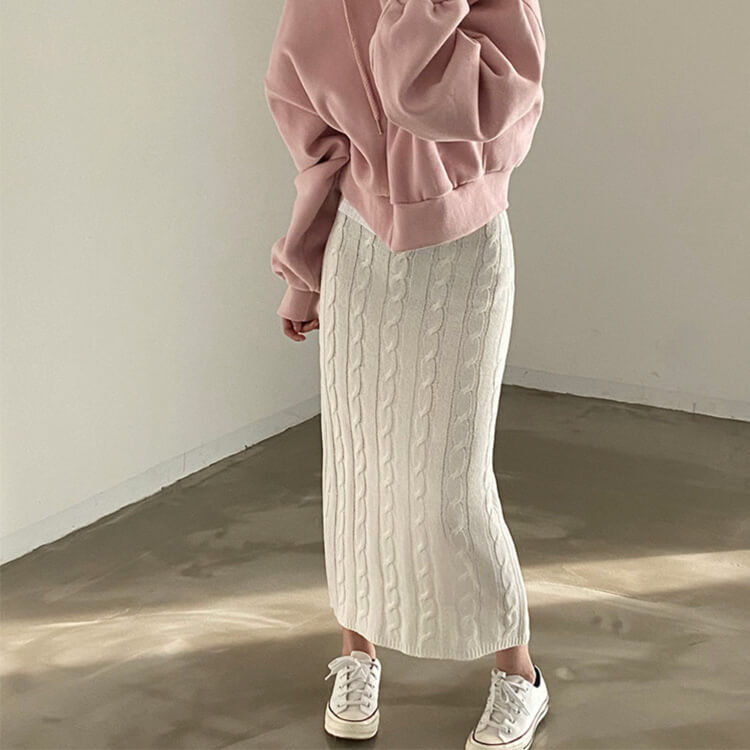 タイトフィット ケーブルニット ロングスカート