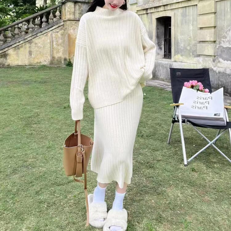 ゆったり モックネックニット ミモレ丈スカート セットアップ