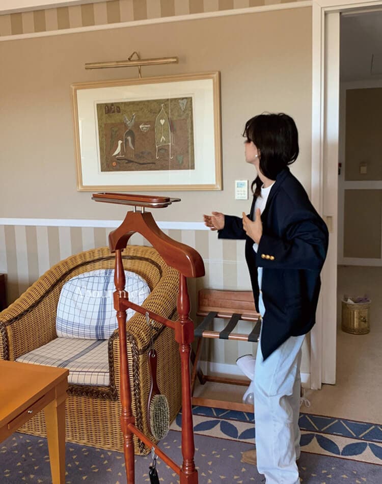 知的レトロな雰囲気漂う 金ボタンテーラードジャケット 