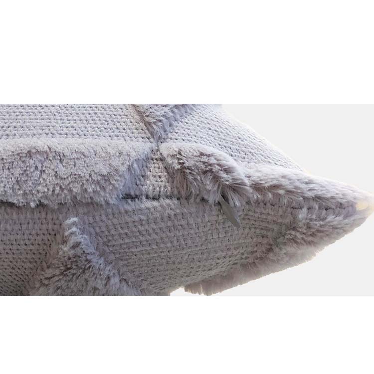 三角 ボア デザイン クッションカバー