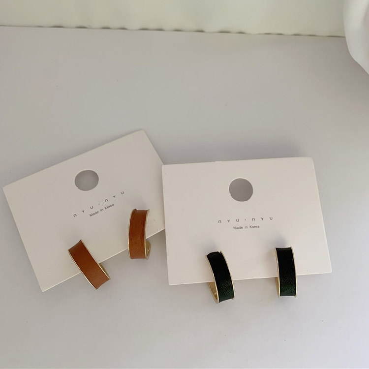 ゴールド×レザー リング ピアス