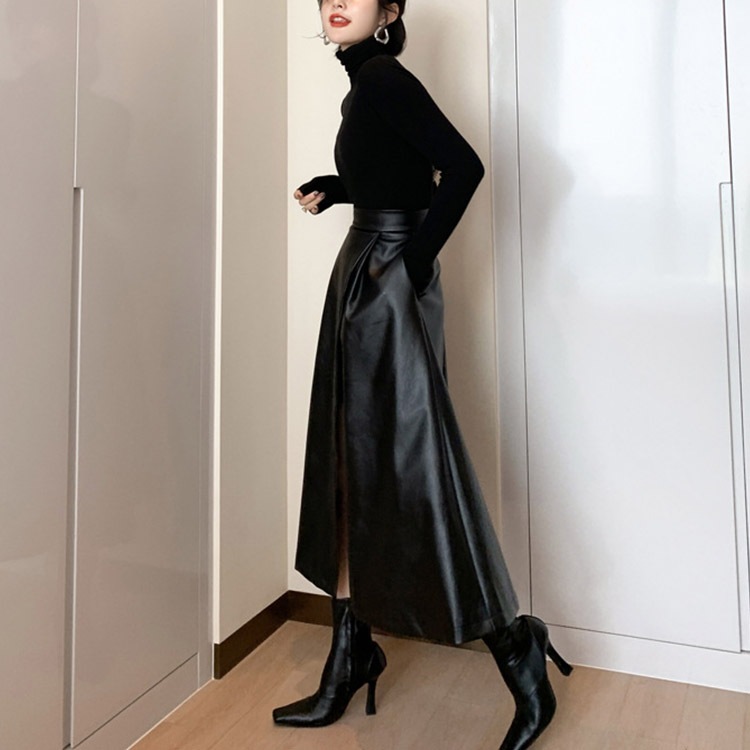 スリット入り セミロング丈 Aライン レザースカート