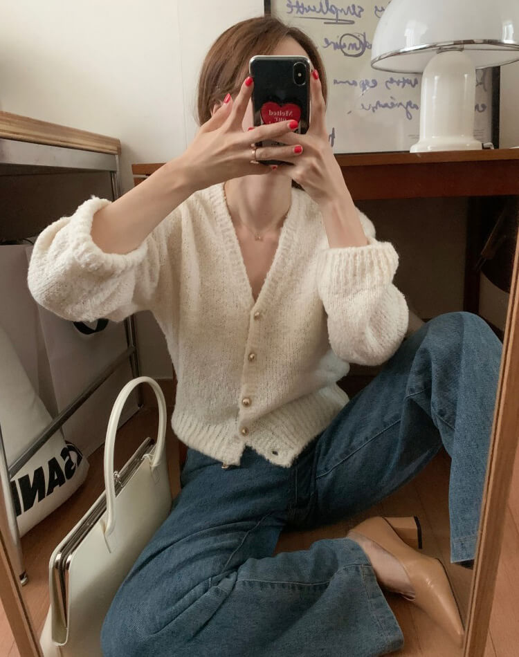 もこもこ Vネック 金ボタン ニットカーディガン

