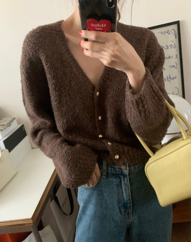 もこもこ Vネック 金ボタン ニットカーディガン

