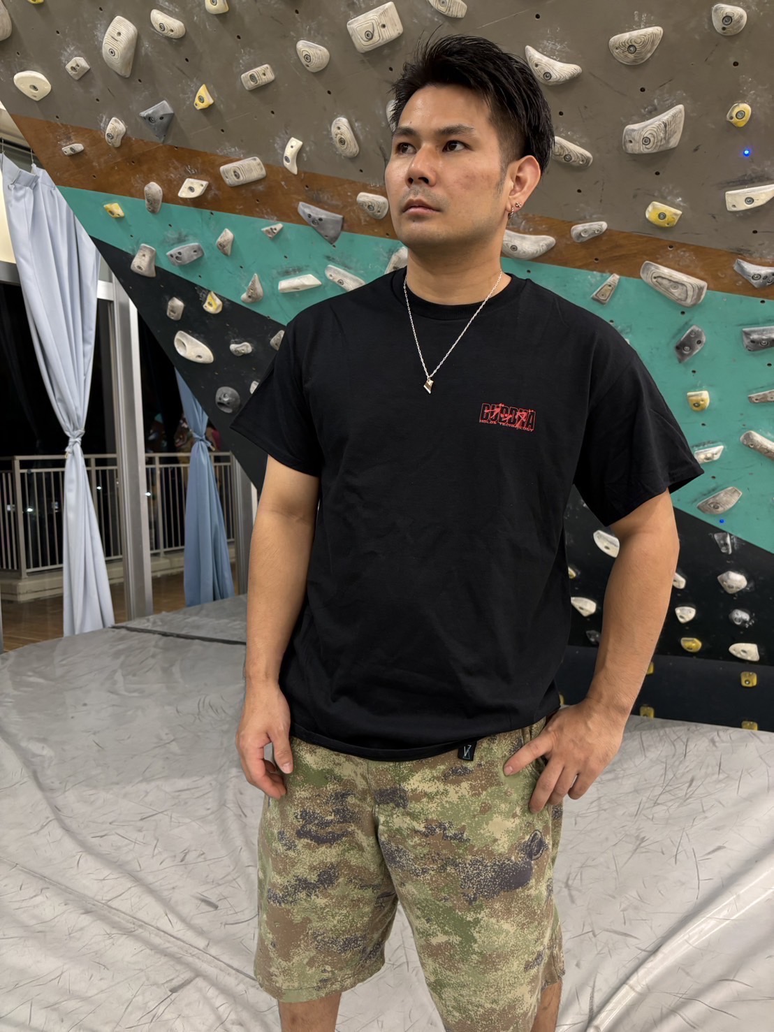 CrimsonHand TEE クリムゾンハンド / BUDDHA HOLDS TECHNOLOGY