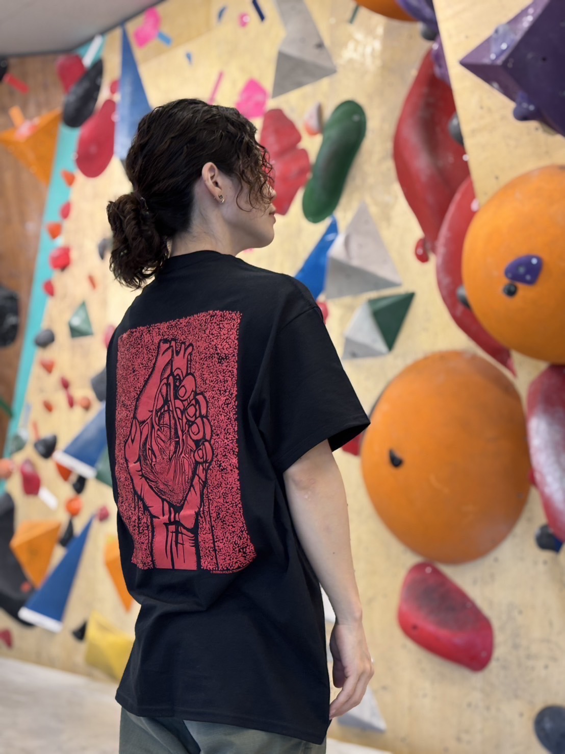 CrimsonHand TEE クリムゾンハンド / BUDDHA HOLDS TECHNOLOGY