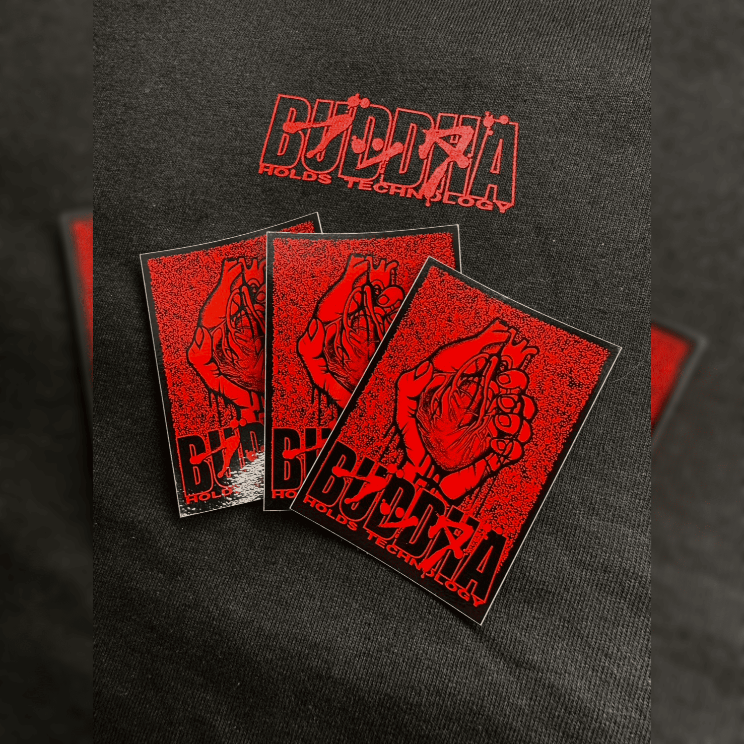 CrimsonHand TEE クリムゾンハンド / BUDDHA HOLDS TECHNOLOGY