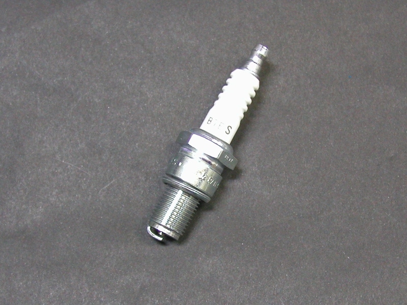 Z1 プラグキャップ NGK(黒)【完売 予約受付中】 | パーツから