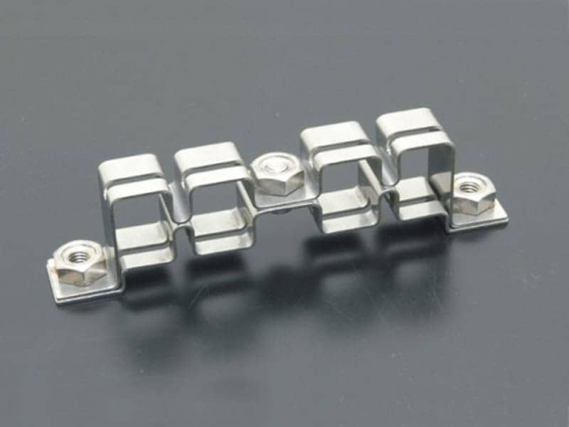 センターハーネスブラケット