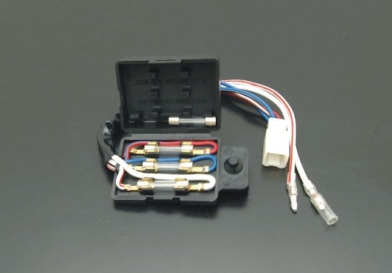 Z1R 1型ヒューズBOX