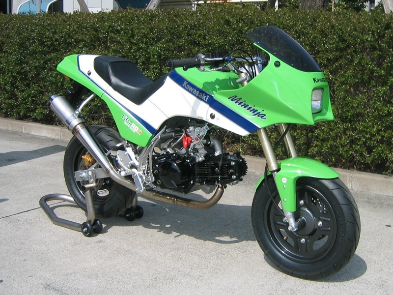 GPZ900Rタイプ外装セット（10点）ヘッドライト無し　【販売終了】